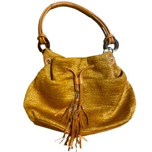 Elaine Turner - Classic Woven Leather Shoulder bag - like new!